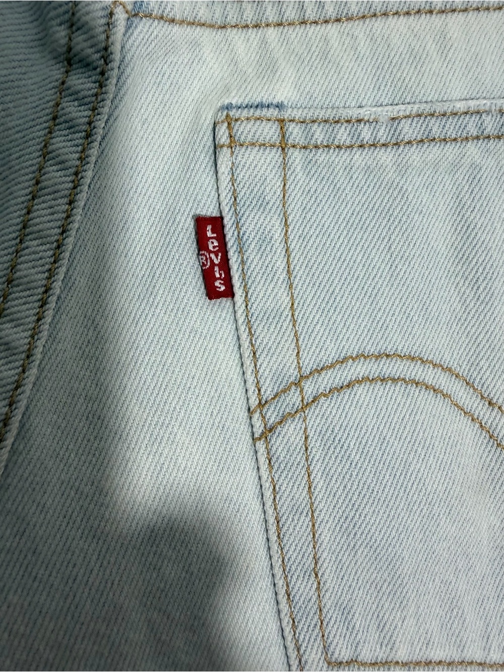 Vintage Y2K Levi's Light Blue Distressed Cut-Off Denim Shorts - 24 - Picture 9 of 11